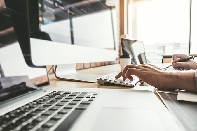 Belastingaangifte laten doen Belastingaangifte laten doen toetsenbord